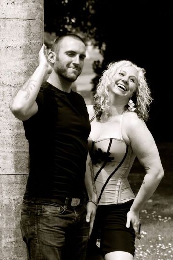 sitkittysit - lisa martin